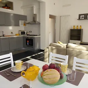 Appartamento La Casa Del Merlo By World, Sestri Levante